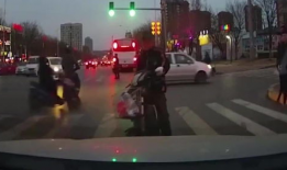 踩踏调教视频,一场道德与伦理的较量