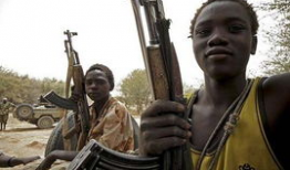 娃娃兵,童真与战争的交织